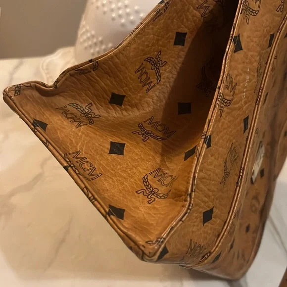 EUC MCM Tote - Picture 8 of 9